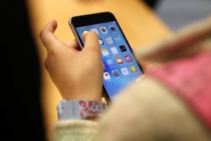 2.7億台iPhone快更新！研究人員：駭客專門鎖定攻擊盜個資