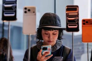 不用等 Apple Intelligence 升級！蘋果已靠 AI 大賺 287 億元