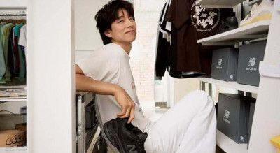 孔劉白T配短褲竟比穿西裝還帥！NB鞋這樣搭 46歲大叔立刻變少年仔