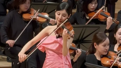 少女時代徐玄跨界小提琴手！苦練10小時長繭　首登音樂會驚艷全場