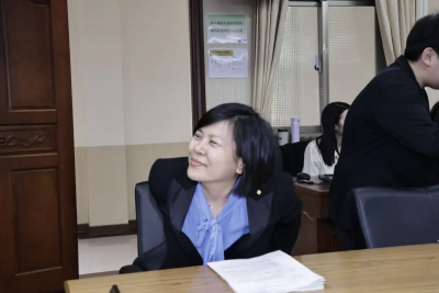 守法中配被李貞秀嗆「只配在基層」！周軒直呼：開油罐車來了