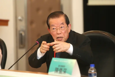 曾說柯文哲案「起訴書受賄證據薄弱」謝長廷：我看法跟法官沒落差