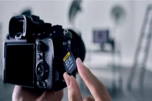 記憶體荒衝擊擴大！Sony突暫停售記憶卡、型號名單一次看