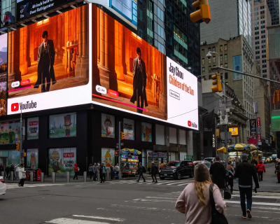 周傑倫《太陽之子》登時代廣場看板！他喊話全球歌迷：記得標記我