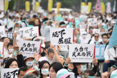 329凱道直播「10分鐘暴增5萬人」！他傻眼嗆：玩點新花樣行不行