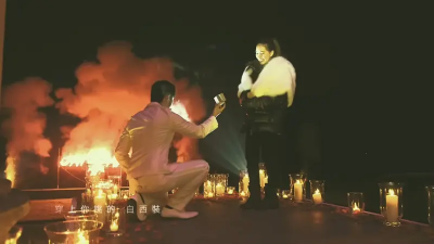 周傑倫公開2014求婚畫面！昆凌穿太醜好出戲 他1暖舉比求婚更加分