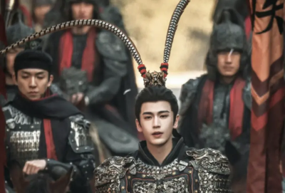 張凌赫《逐玉》雉雞翎也被罵！造型師高EQ回擊：不是為了打仗