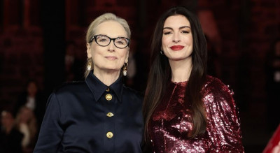 《穿著Prada的惡魔2》首映飄火藥味！安海瑟薇火紅超短裙較勁惡魔老闆