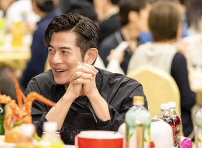 郭富城《老子》殺青喫辦桌！兒子王柏傑告白：這3個月最愛的男人