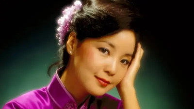 鄧麗君超狂！唱〈Beat It〉還大跳月球漫步　歌迷太震撼：不是AI