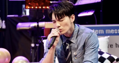 SpeXial爆接替棒棒堂拍節目！偉晉經紀人17字回應　合體仍有變數