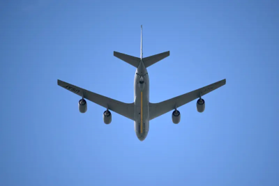 出國大失血！油價雪崩仍未緩解航空燃料危機　機票恐「越飛越貴」