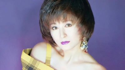 潘迎紫近貌太離譜！原地做開合跳根本少女　影迷掉下巴：哪像77歲