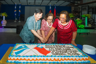 林佳龍訪馬紹爾！賀海妮總統生日　共切蛋糕慶台馬邦誼