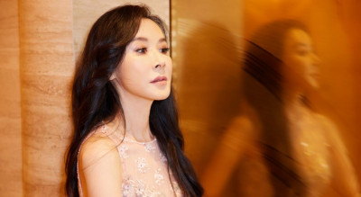 「台灣第一美女」蕭薔《浪姐7》炸熱搜！57歲45公斤零白髮活成凍齡天花板