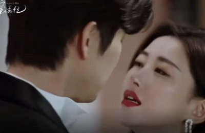 《蜜語紀》朱珠、鍾漢良辦公桌激情！背後扯拉鍊　偷感角度超羞