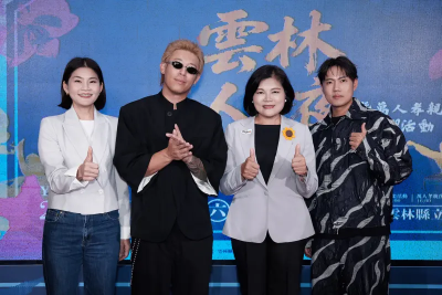 玖壹壹母親節揪萬人洗腳！健志幫兒子代寫卡片　洋蔥固定給孝親費