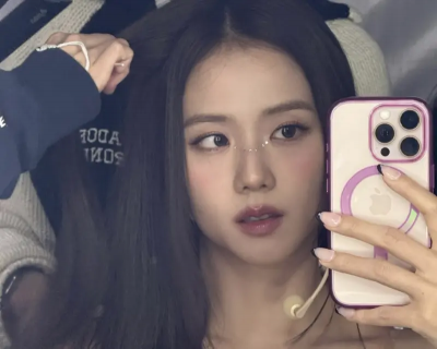 Jisoo兄妹感情超好！她曾參加哥哥婚禮　金政勳還到機場接妹妹