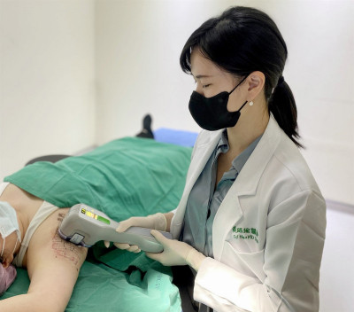 高中生腋下多汗有異味 無創微波除汗＋肉毒桿菌注射重拾自信