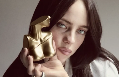 怪奇比莉12歲曾童顏童語被挖出　一臉擔憂：我愛小賈斯汀勝過男友