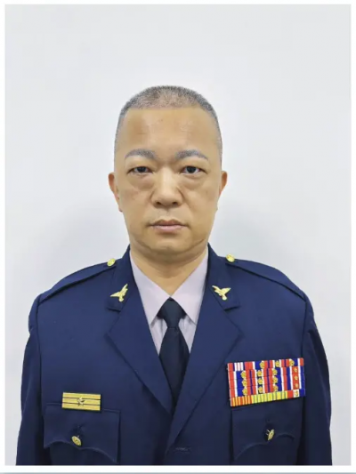 噴辣椒水毀前途！分局長慘被拔官　背景遭起底「超驚人」　