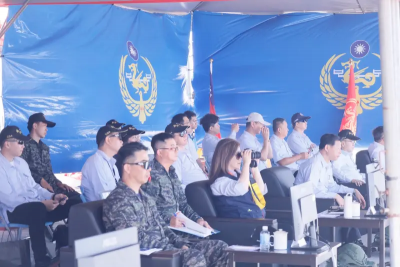 難阻美菲軍演、台官員登太平島！分析：中國擴張南海「報酬遞減」