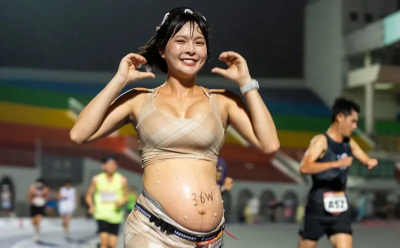 黃沐妍挺9月孕肚跑5K！遭批不顧胎兒安全　她反擊：對自己負責
