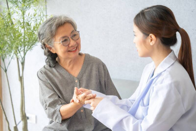 母親節將至 營養師4招幫長輩減量顧健康