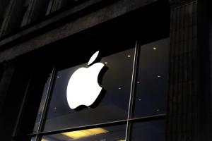 台灣人最愛買手機出爐！五大品牌最熱銷 Top 3 型號公開