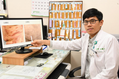 產後全身膿皰疼痛1年多 精準生物製劑治療