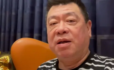 孫德榮驚傳中風送醫！歪嘴、流口水講話還大舌頭　表情痛苦躺病牀