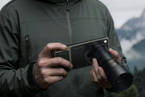 價格不比 iPhone 便宜？兩大頂規款 Android 手機本週登台交鋒