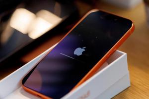 33款手機快充實測！iPhone 17 Pro成大贏家　安卓輸在這點