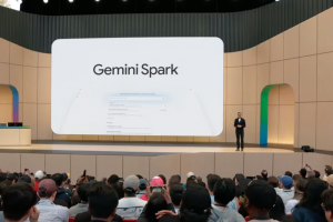 Google AI 變身 24 小時祕書！Gemini Spark 自動替你寫文件、追進度