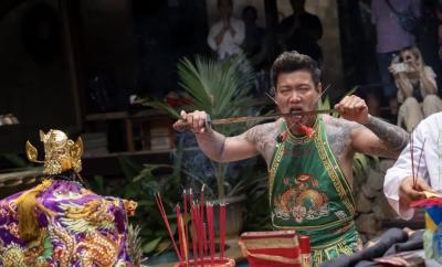 《糉邪4》8/27上映！宗教顧問當眾「砍背割舌」連導演都不敢看