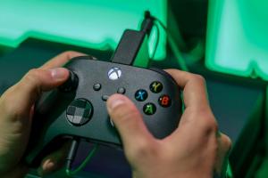 Xbox爆發大規模斷線！玩家怒等10多小時才修復　官方認「不可接受」