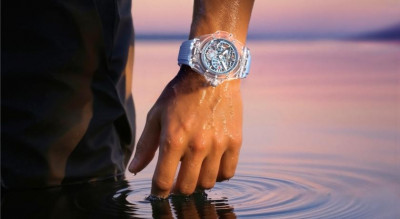 Hublot透明美學再進化！藍寶石新錶將夏日天空放進腕間 全球限量100只