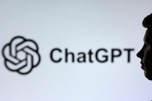 ChatGPT免費用戶歡呼！文字聊天取消次數限制　模型也升級