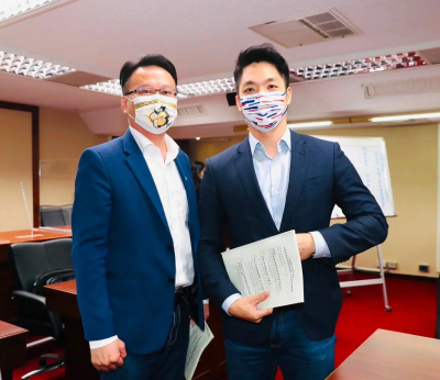 被指明知缺貨仍批政府擋疫苗　蔣萬安曝當年祕密會議內幕