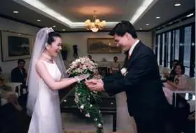 全台皆知趙建銘是駙馬爺！許芊芊為何敢惹？兩性專家揭背後目的