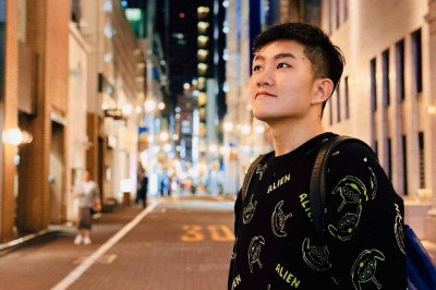 Joeman半夜要前女友煮牛肉麵 醫談胃酸逆流預防