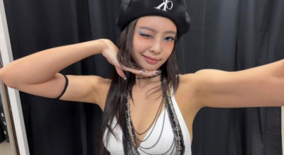 牛仔褲穿反照封神！Jennie東京開唱大露美背美胸火辣造型讓粉絲看傻