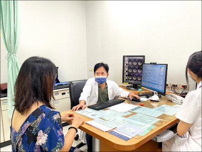 肚子痛到打滾 28歲女罹急性間歇性紫質症