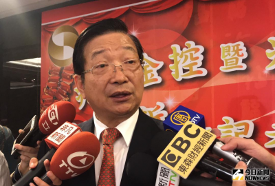 兼職引爭議！國票金董座張兆順請辭穩懋獨董
