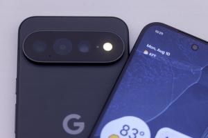 搭車滑手機救星來了！Google防暈車模式上線　這款手機搶先用