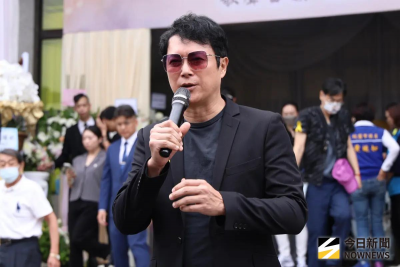 胡瓜、宋楚瑜現身弔唁　「兒子」悲慟告別陳盈潔：天上繼續當巨星