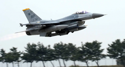 川普度假突發空中警報！民航機闖大衛營禁區　美軍F-16急升空攔截