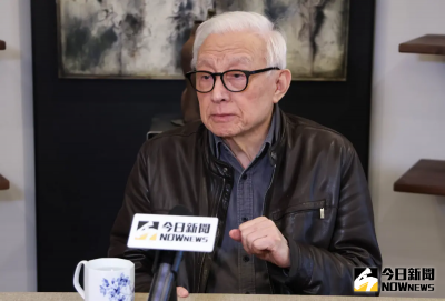 告謝寒冰再吞敗！曹興誠「小三親密照」　雙局掛保證：無深偽