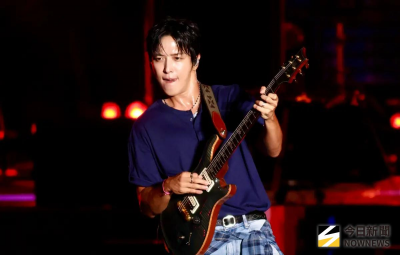 CNBLUE來台過中秋放煙火：月亮很美你們也很美　唱到爆汗睜不開眼
