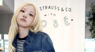 Levi's&reg;攜手ROS&Eacute;推限定聯名系列 個性丹寧套裝演繹原創精神 徽章吊飾配件搭出專屬風格